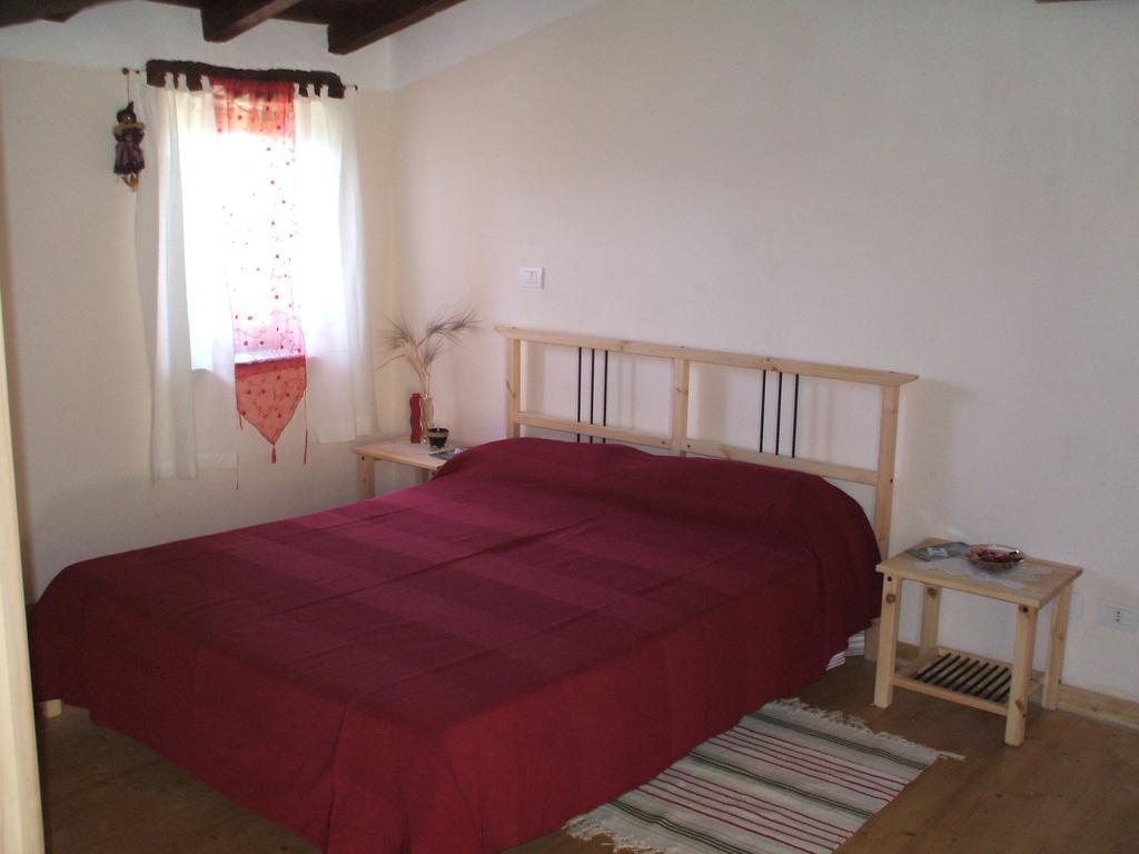 Agriturismo La Fontana Dell'Olmo Hotel Molini di Triora Buitenkant foto